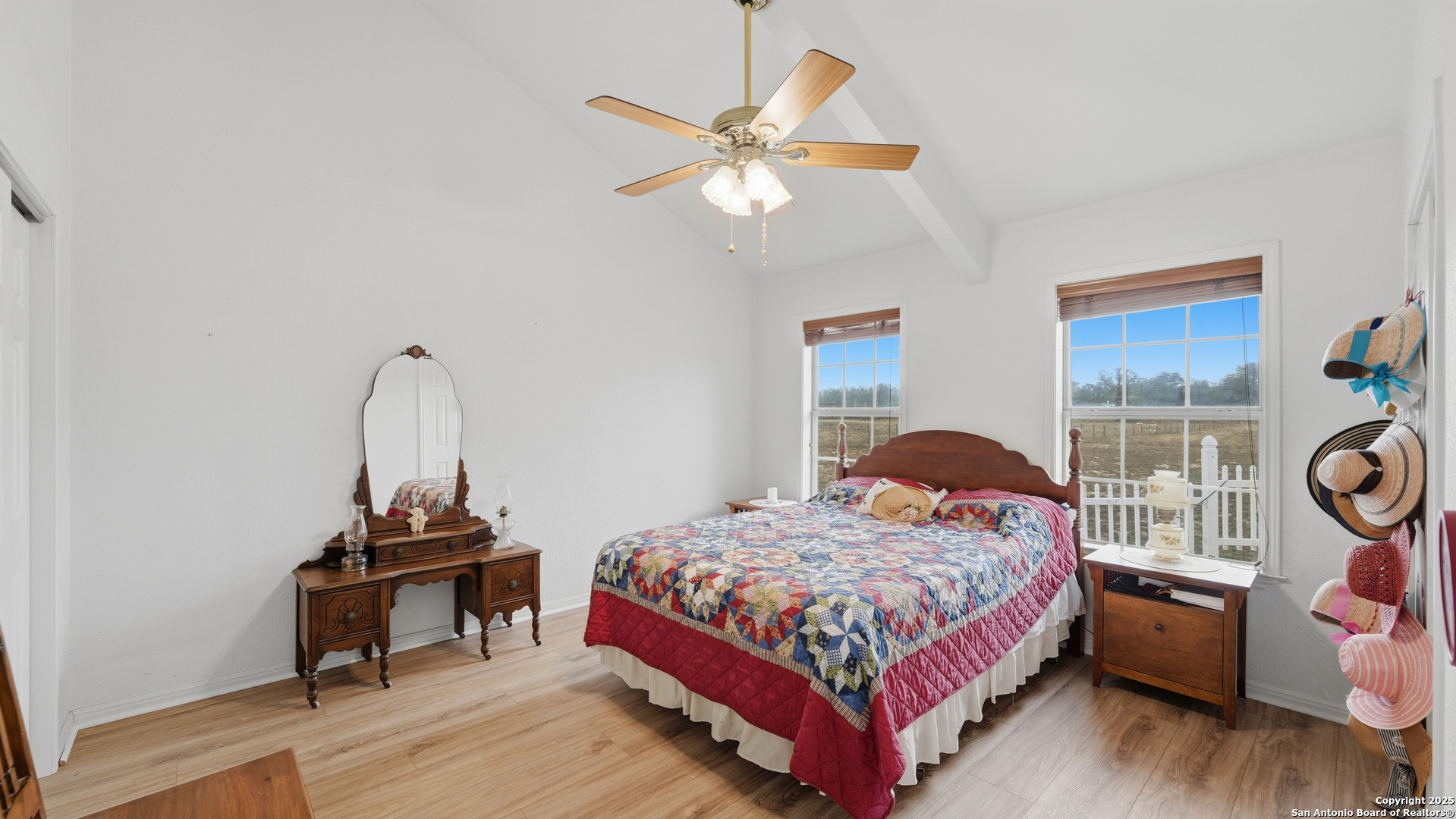 142 Chaparral, Floresville, TX 78114