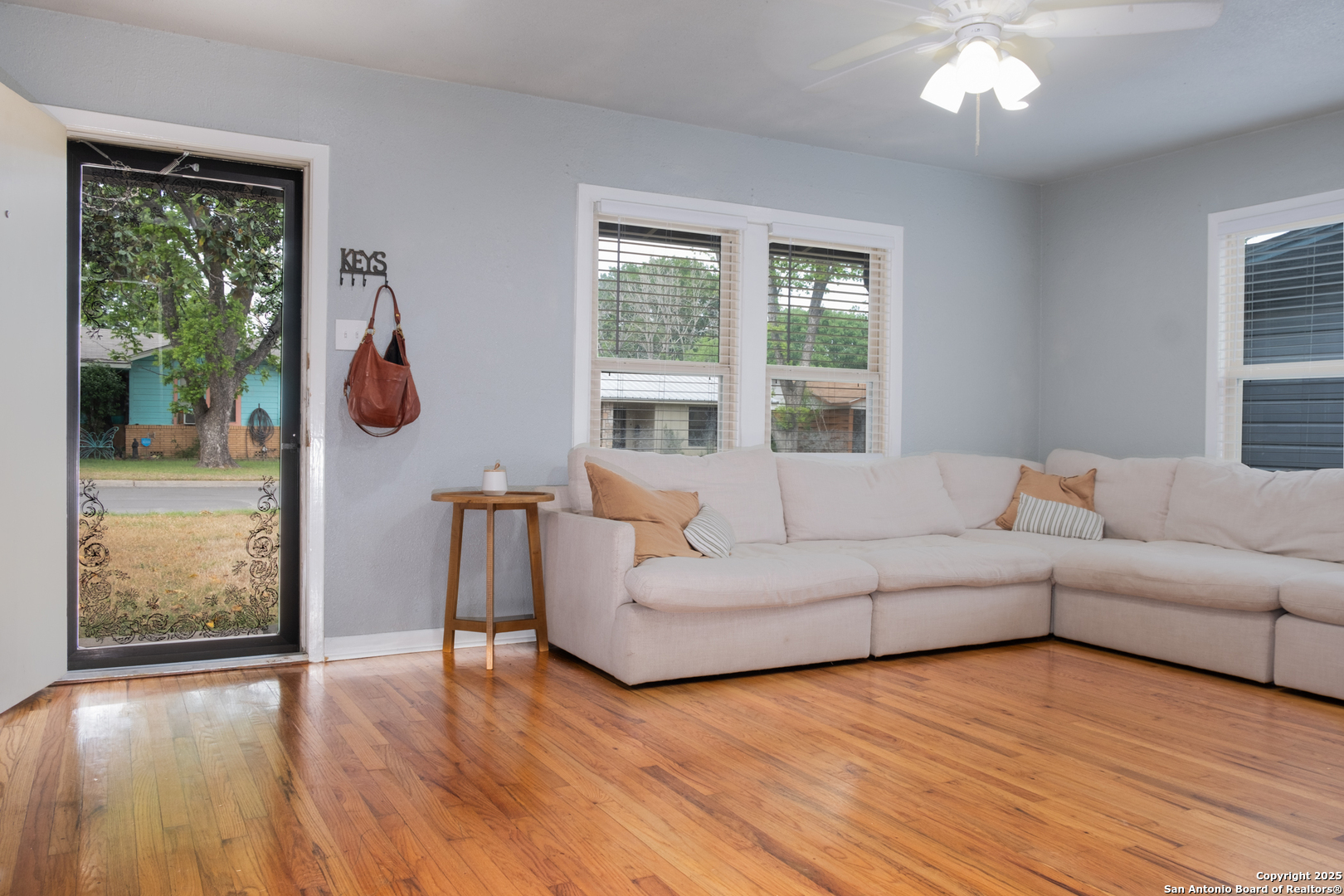 Nice open space at entry with beautiful wood floor