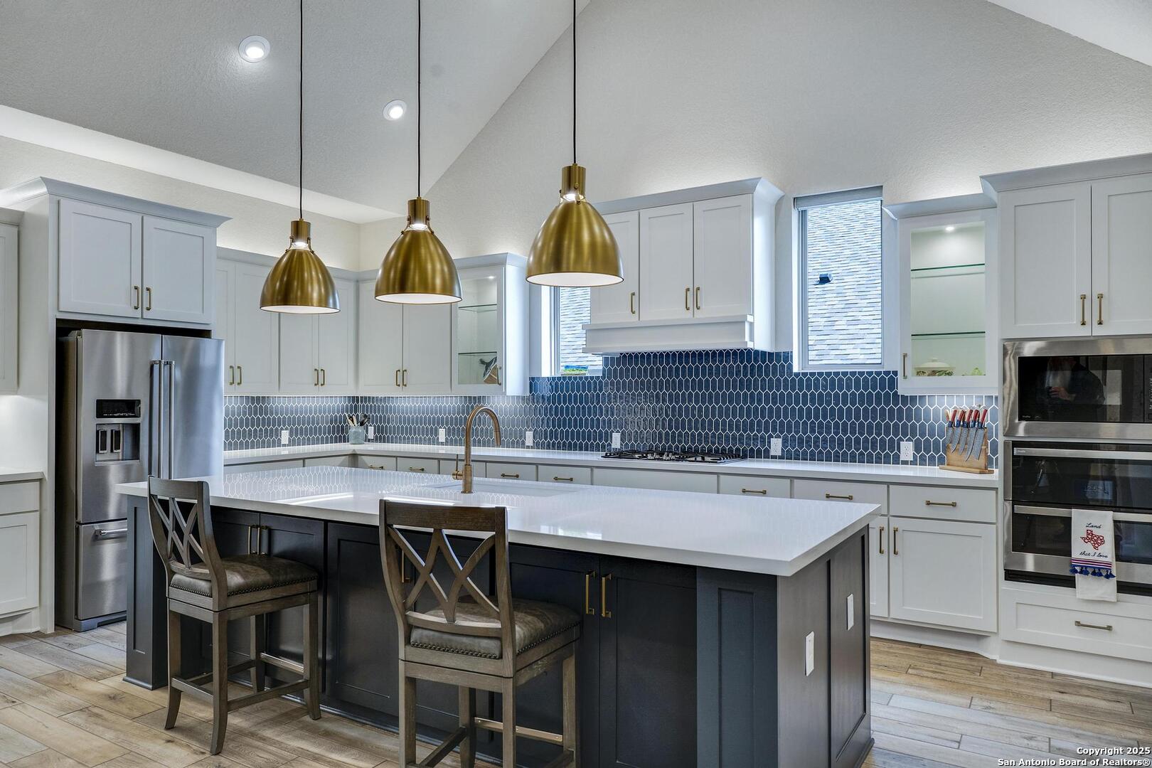 Seating at bfast bar