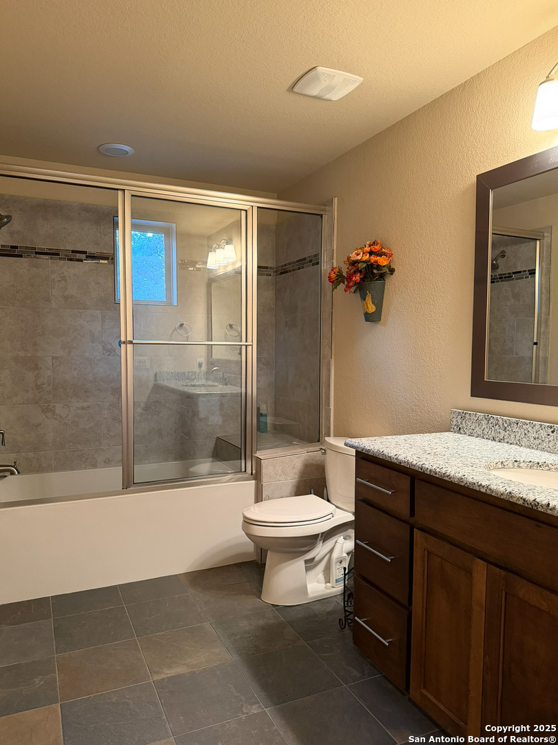 3rd Bathroom in 3rd Bedroom