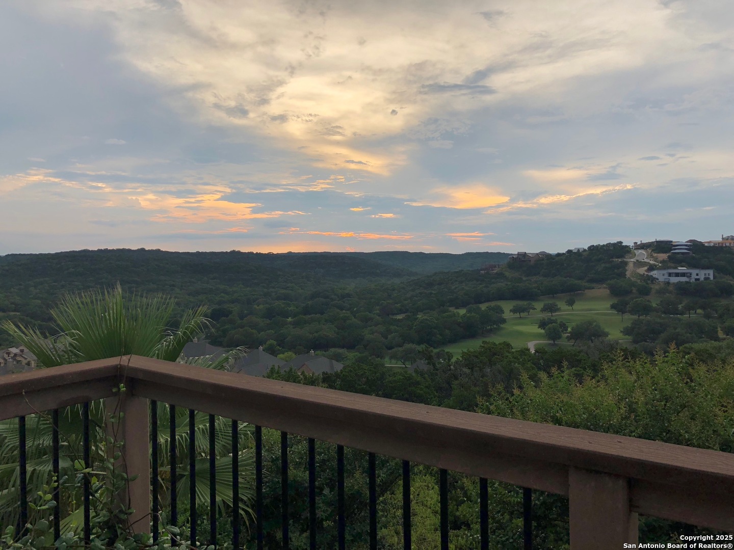 17019 Turin Rdg, San Antonio, TX 78255