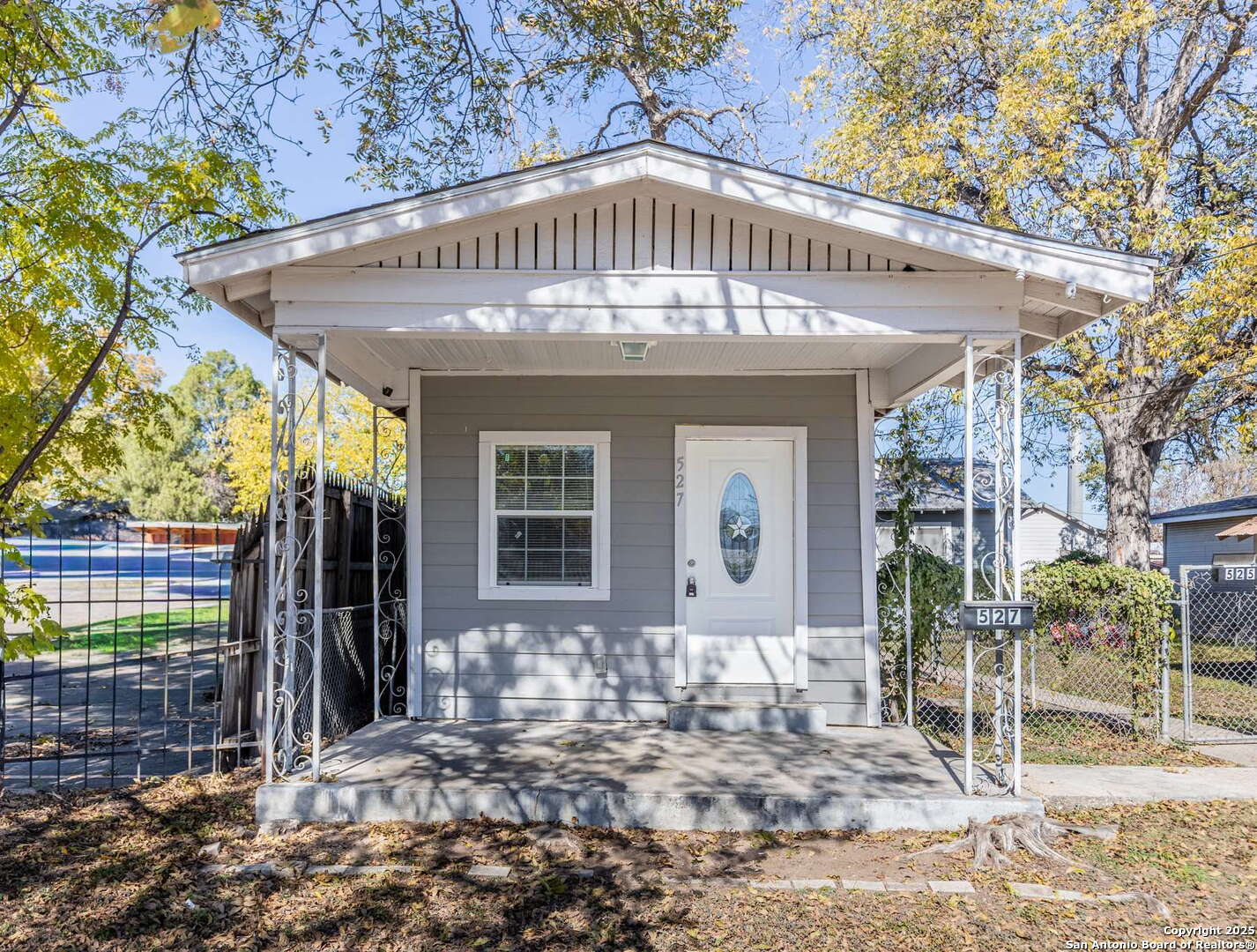 Property photo for 527 MCKINLEY AVE, San Antonio, TX