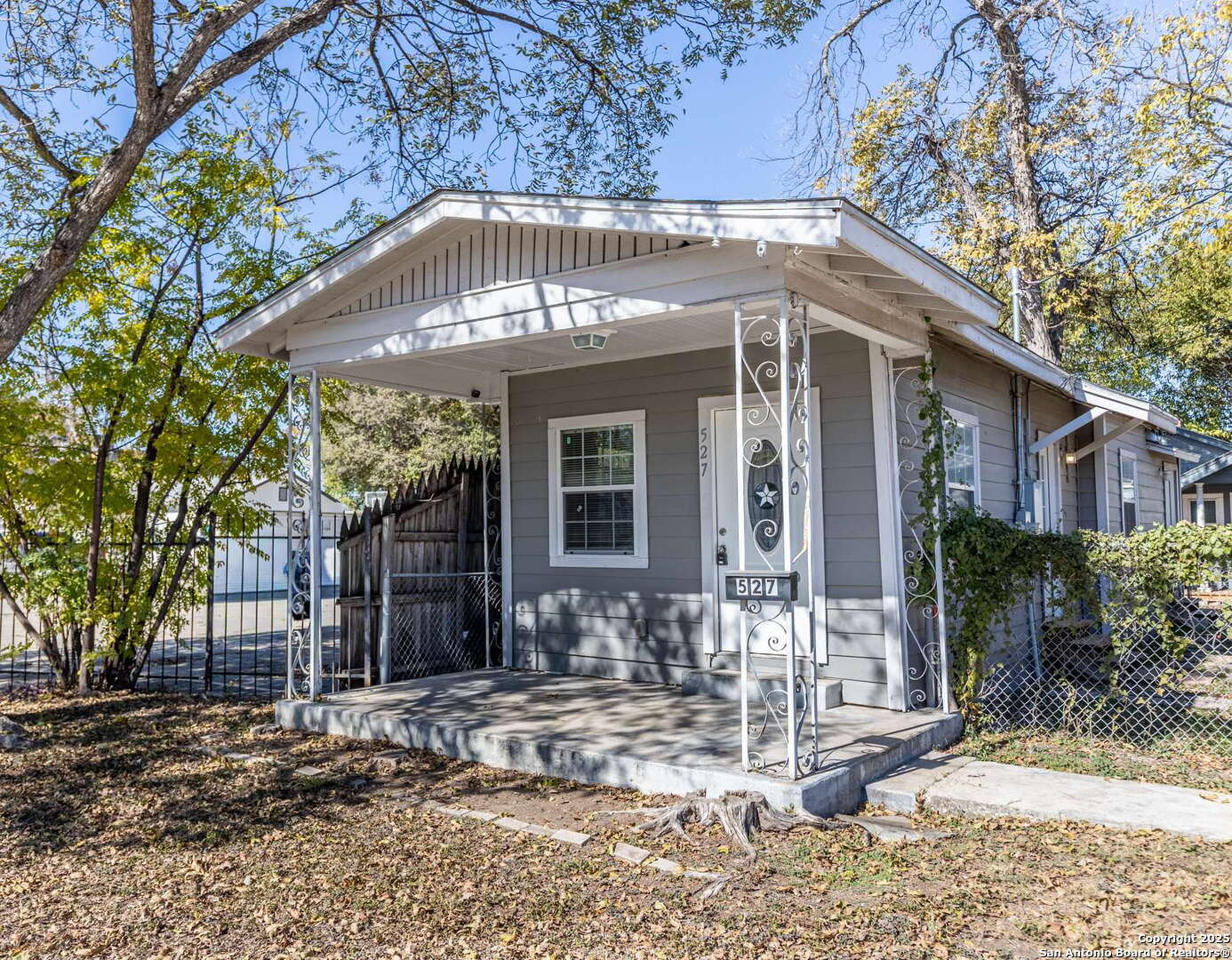 527 MCKINLEY AVE, San Antonio, TX 78210