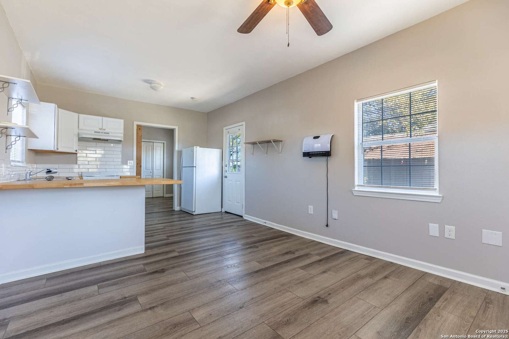 527 MCKINLEY AVE, San Antonio, TX 78210