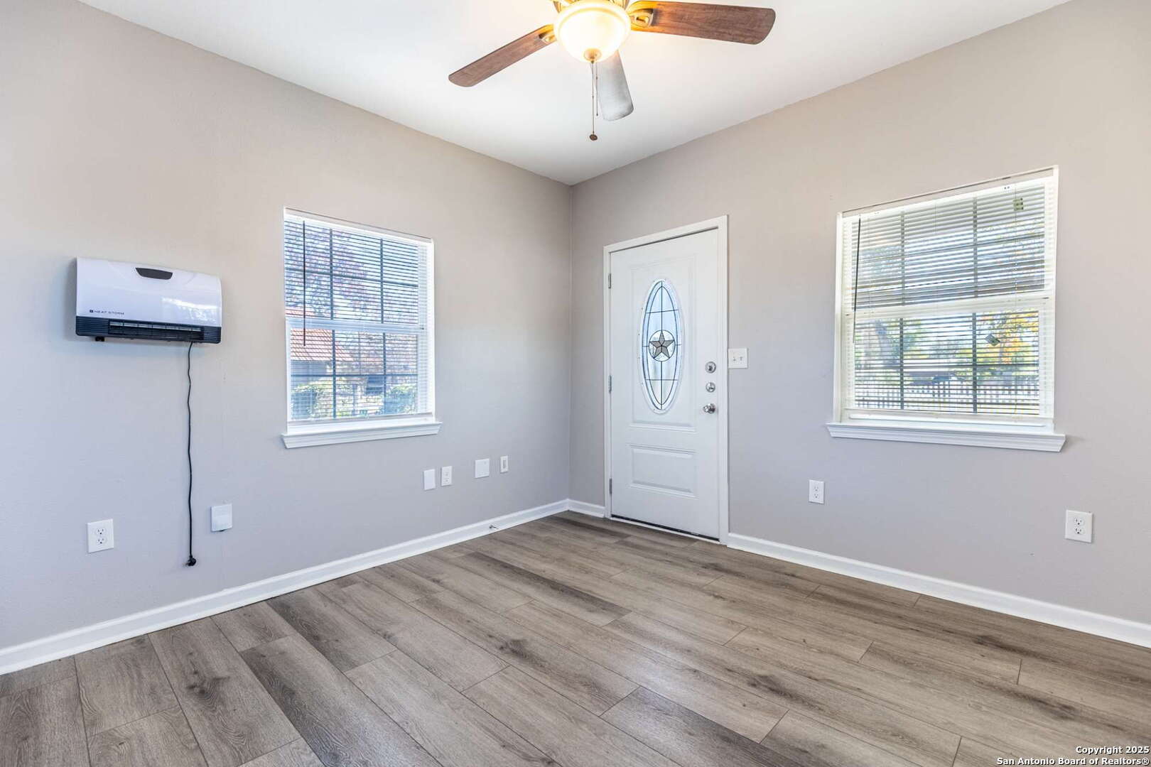 527 MCKINLEY AVE, San Antonio, TX 78210
