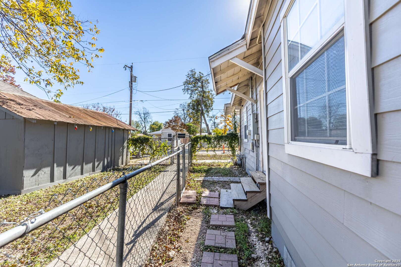 527 MCKINLEY AVE, San Antonio, TX 78210