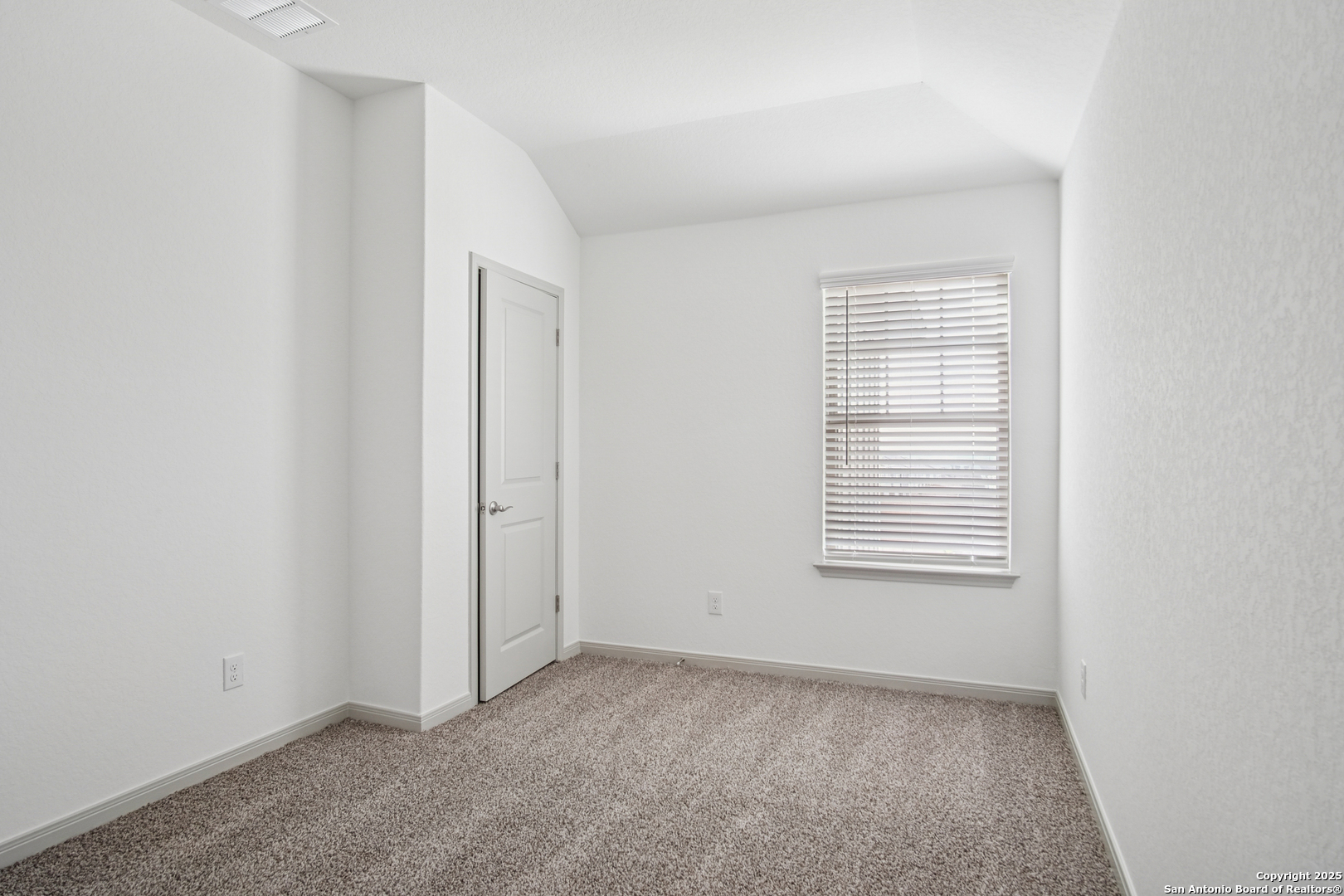 12325 MONTGOMERY FRST, San Antonio, TX 78252