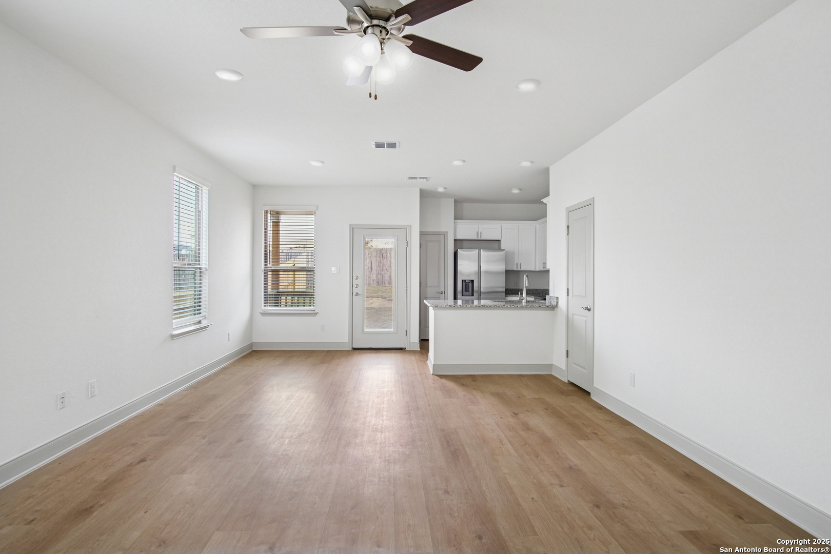12325 MONTGOMERY FRST, San Antonio, TX 78252