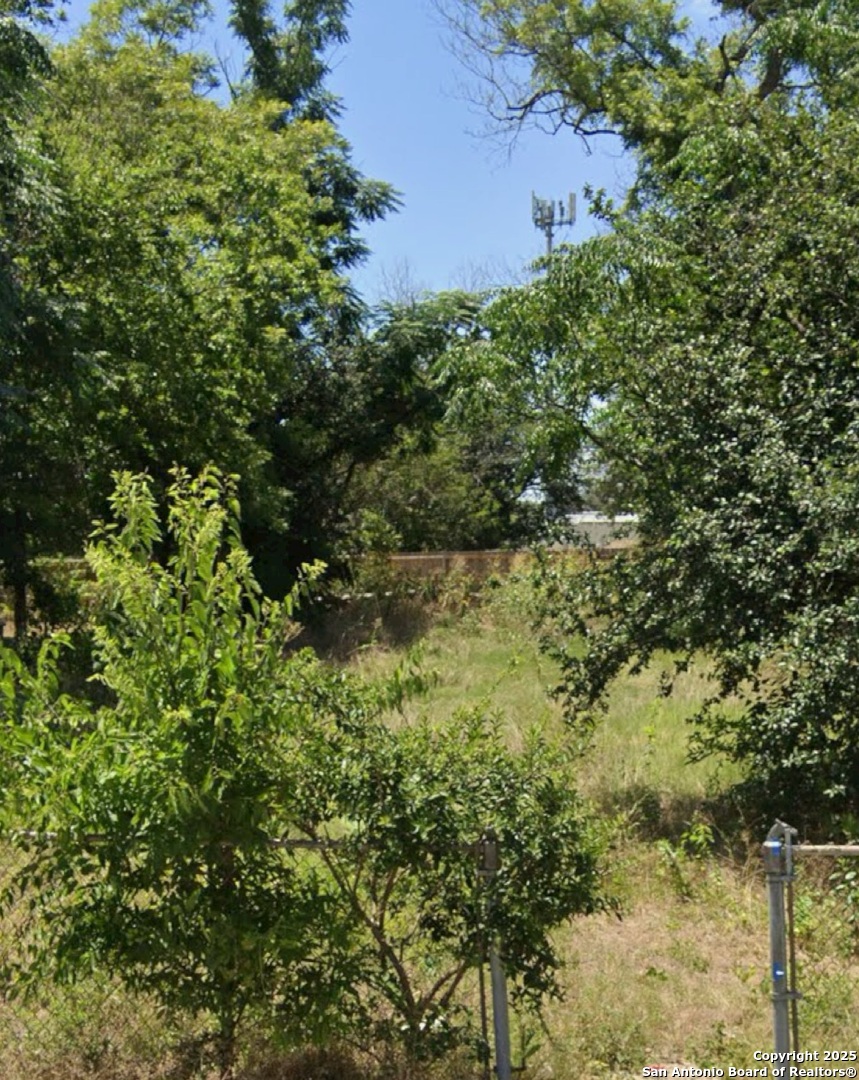 Homes for sale in San Antonio, TX | 1418 Montana, San Antonio, TX 78203 | MLS# 1929723