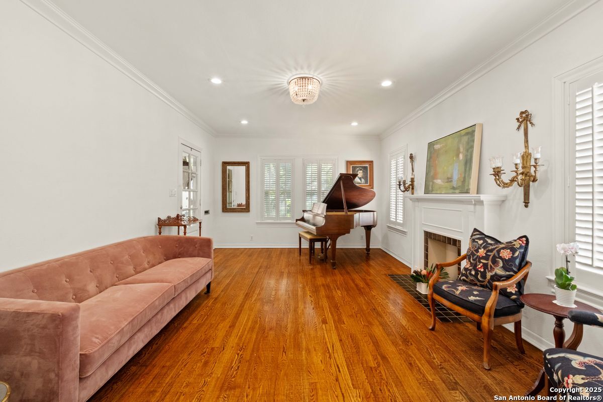 Homes for sale in Alamo Heights, TX | 351 Rosemary, Alamo Heights, TX 78209 | MLS# 1929844