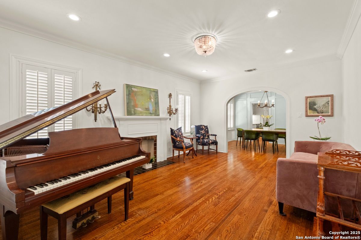 Homes for sale in Alamo Heights, TX | 351 Rosemary, Alamo Heights, TX 78209 | MLS# 1929844