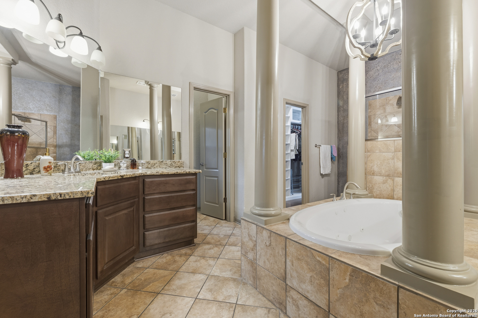 26202 Dark Horse, San Antonio, TX 78260