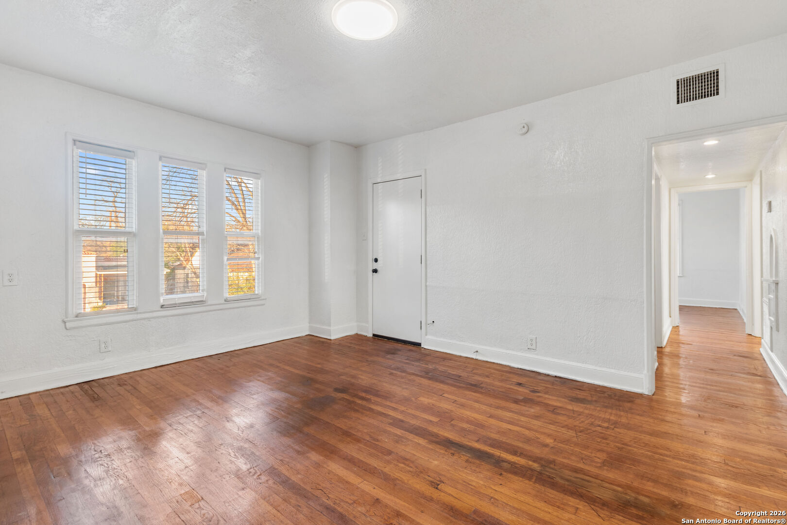 1630 W ROSEWOOD AVE, #D, San Antonio, TX 78201