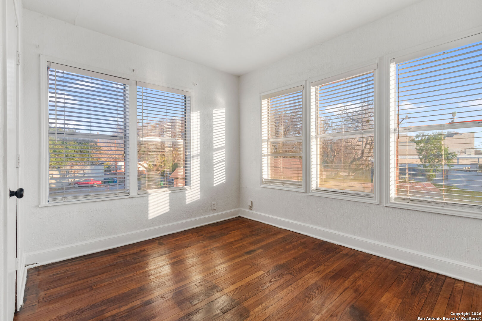 1630 W ROSEWOOD AVE, #D, San Antonio, TX 78201