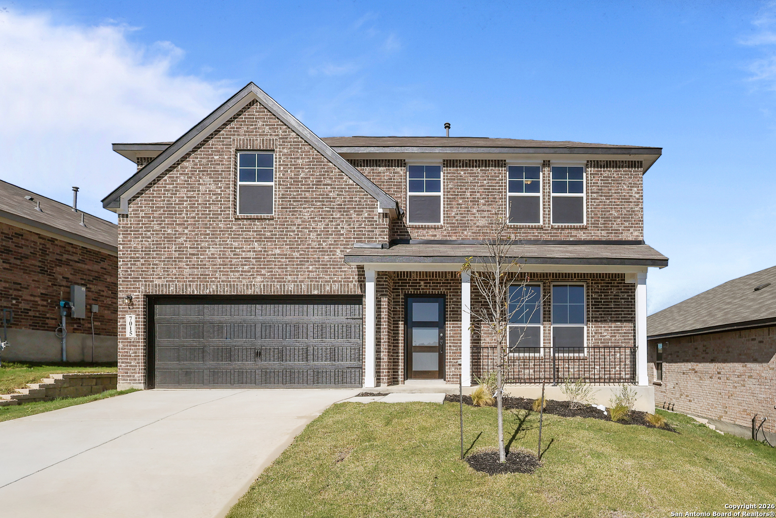 7015 Comanche Cave Listing Cover Image