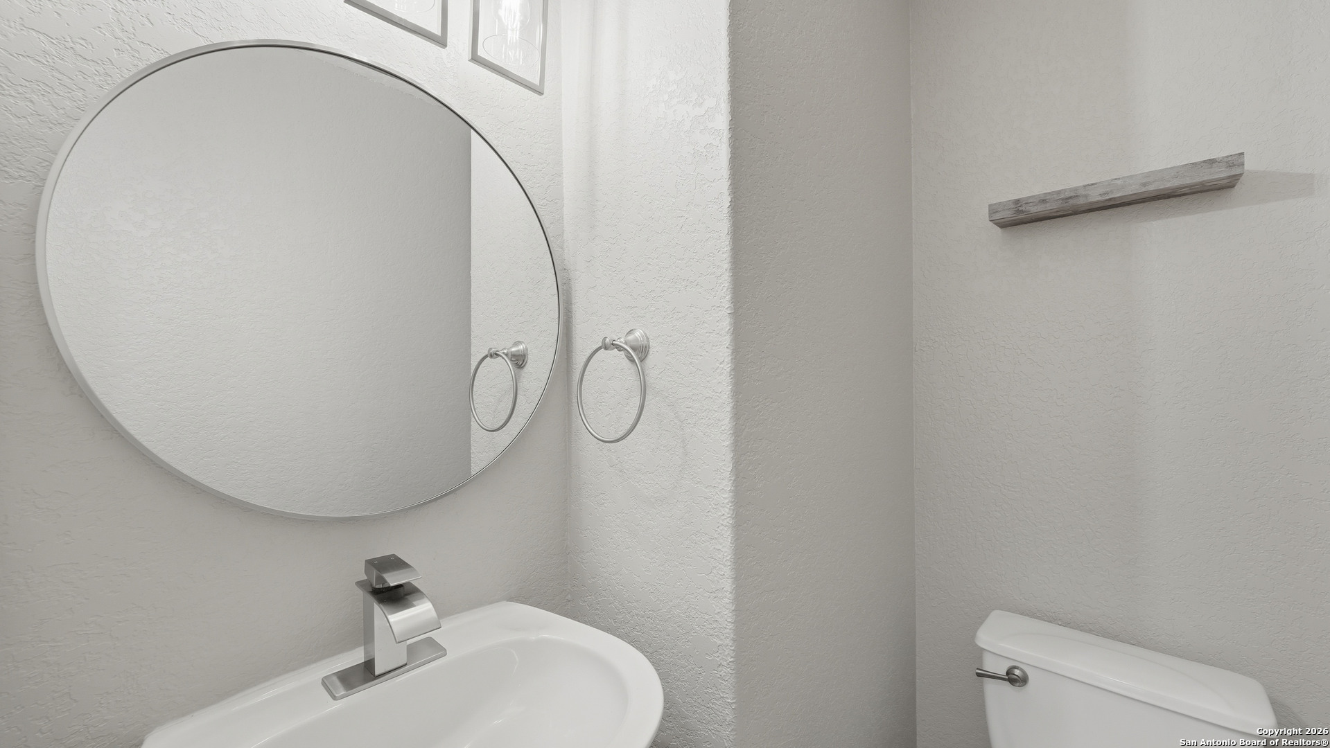 716 Hollow Rdg, Schertz, TX 78108