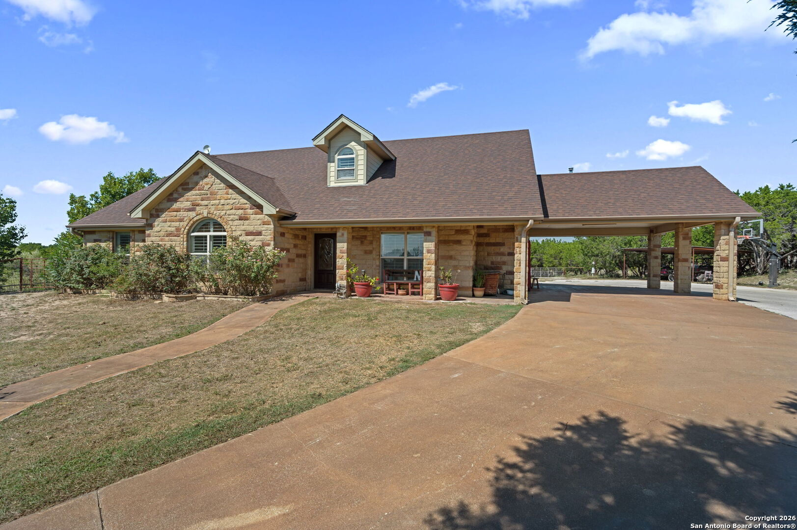2804 County Road 1045