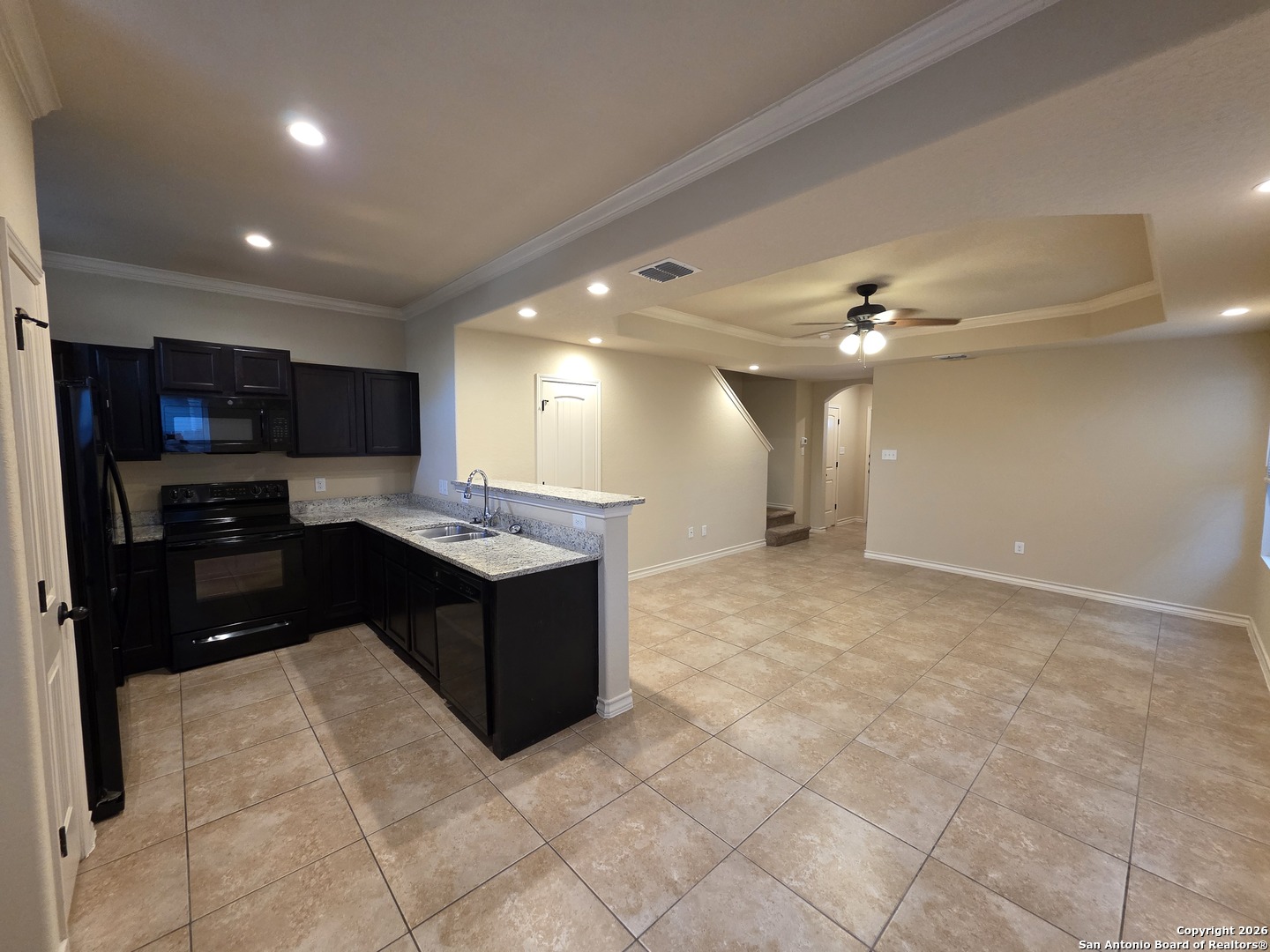 6838 Lakeview Dr, #102, San Antonio, TX 78244