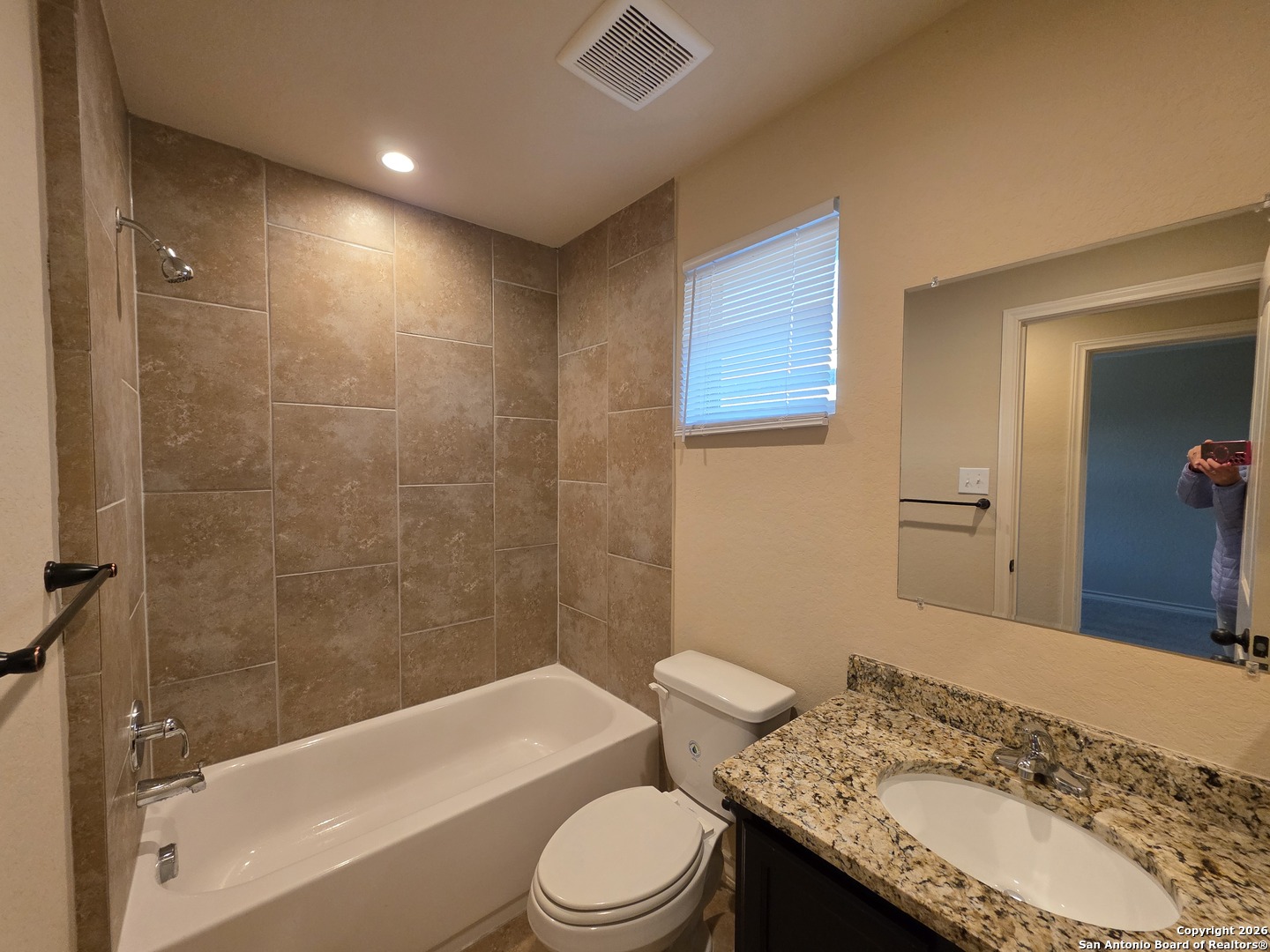 6838 Lakeview Dr, #102, San Antonio, TX 78244