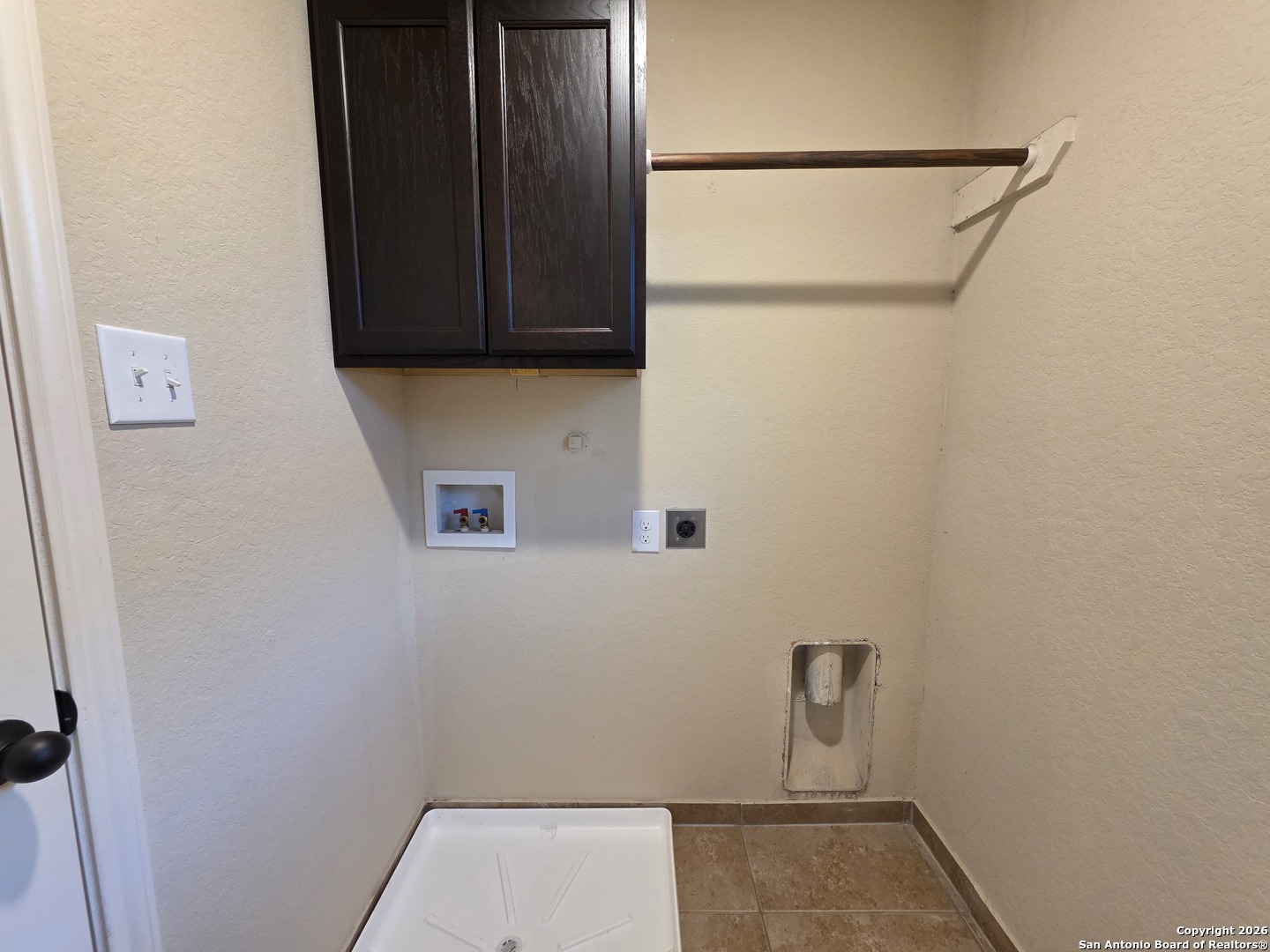 6838 Lakeview Dr, #102, San Antonio, TX 78244