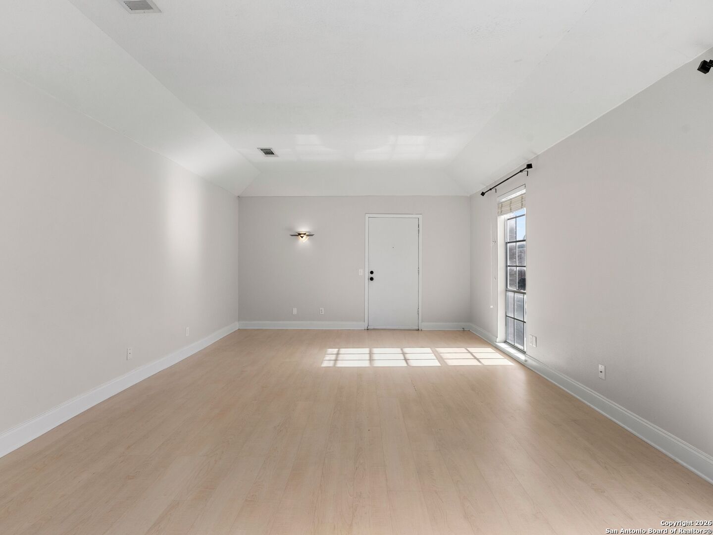 8033 N New Braunfels Avenue, #106, San Antonio, TX 78209