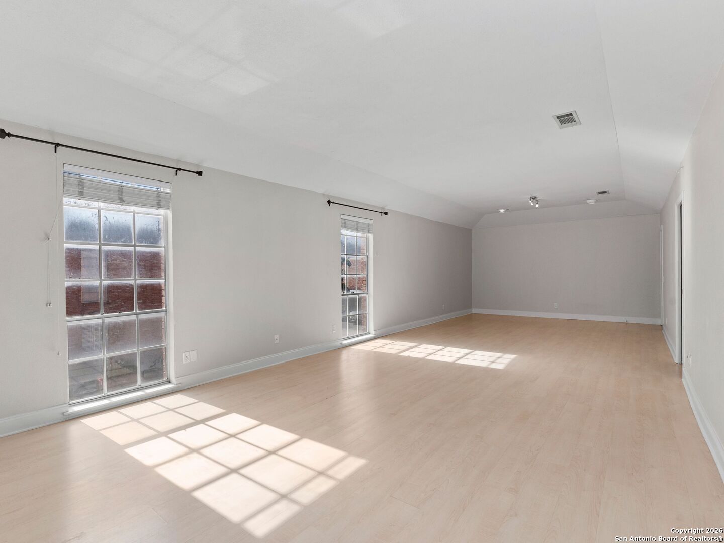 8033 N New Braunfels Avenue, #106, San Antonio, TX 78209