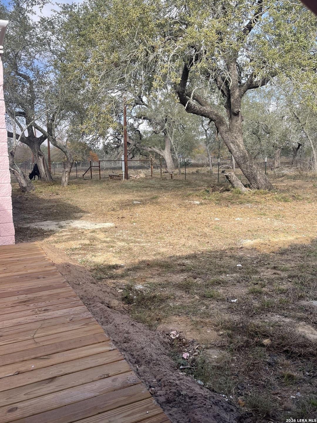 345 Sir David Ln, Poteet, TX 78065