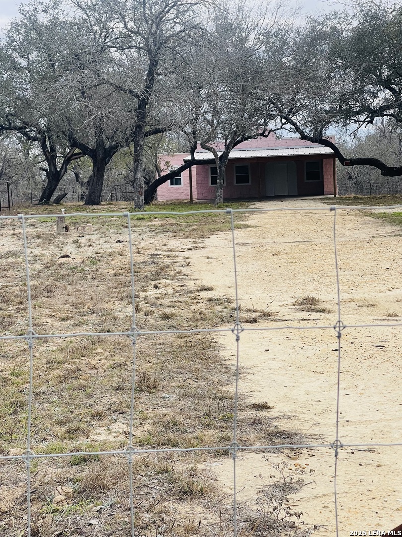 345 Sir David Ln, Poteet, TX 78065