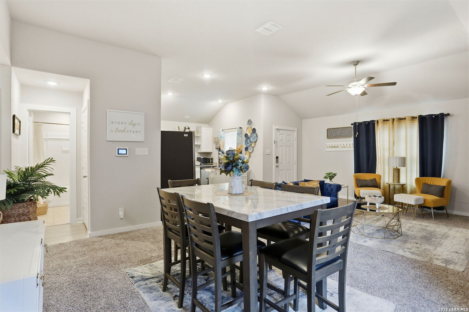 7003 EMERALD VLY, San Antonio, TX 78242