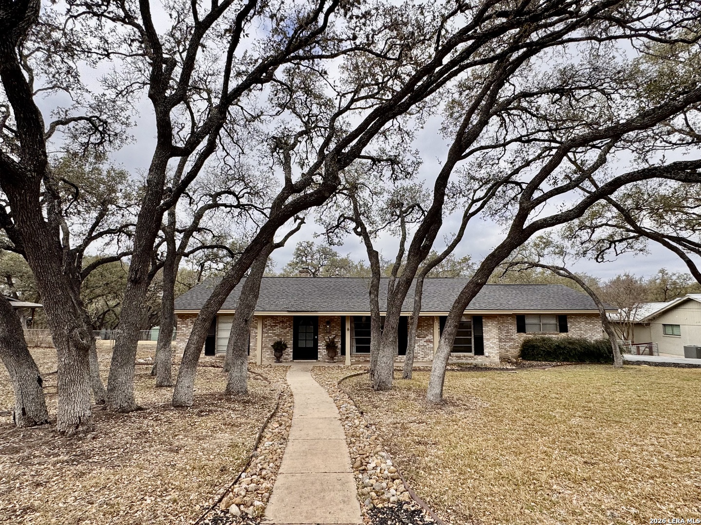 131 CANYON OAKS DR, Hollywoodpark, TX 78232