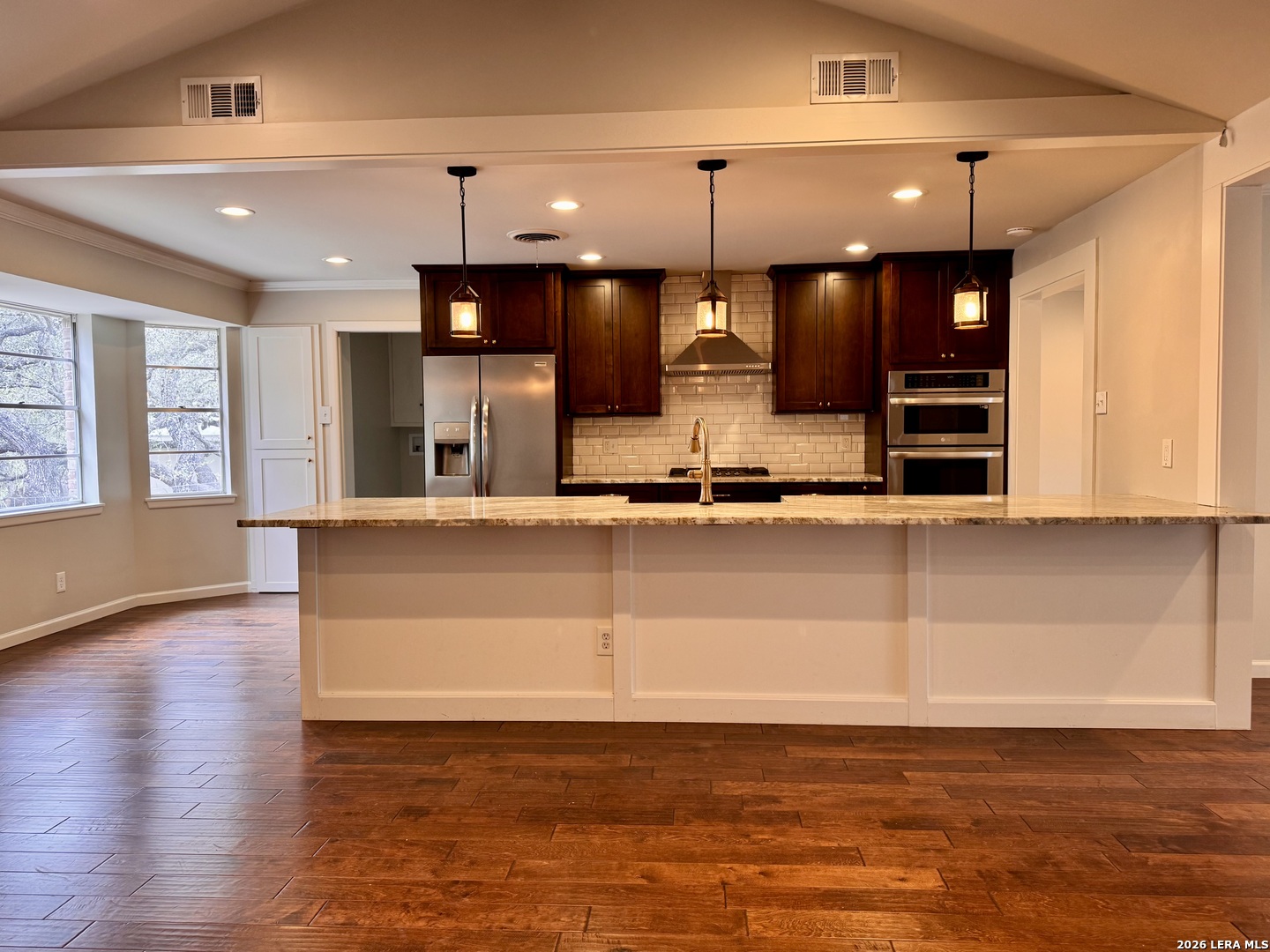 131 CANYON OAKS DR, Hollywoodpark, TX 78232