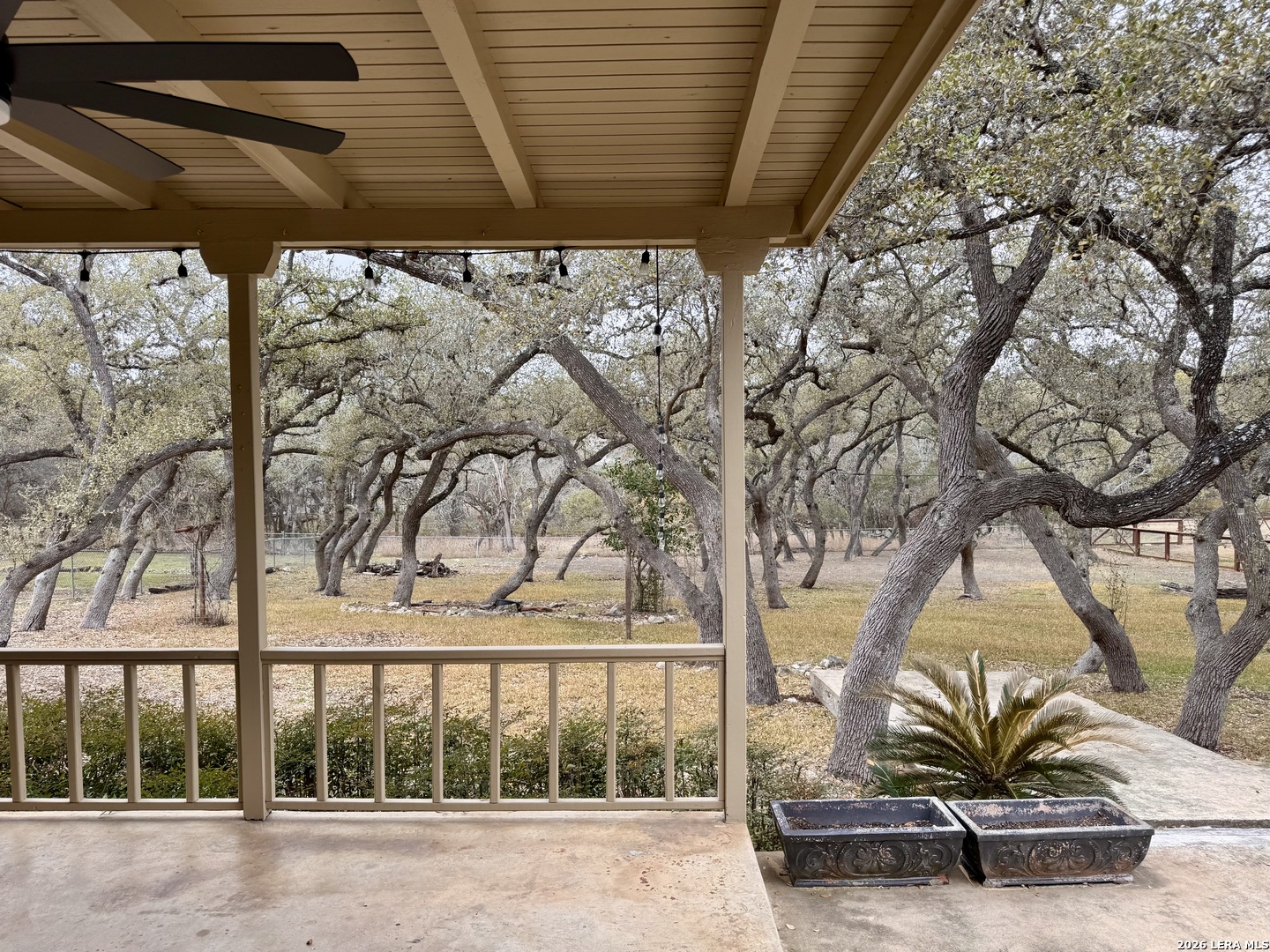 131 CANYON OAKS DR, Hollywoodpark, TX 78232
