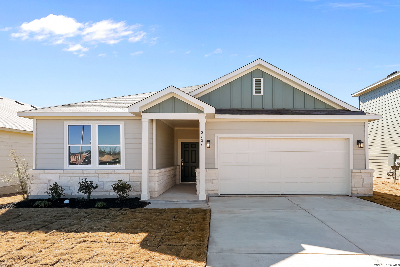 2121 Maestro Drive Listing Cover Image