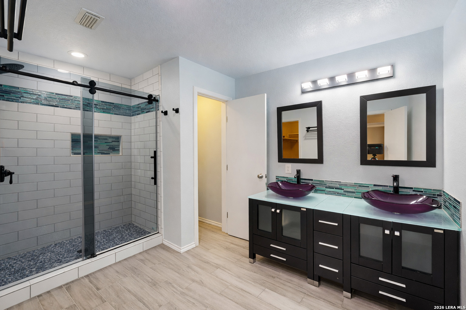 406 Bluegrass Listing Cover Image