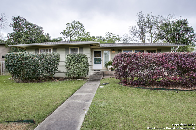Property photo for 404 HARMON DR, San Antonio, TX