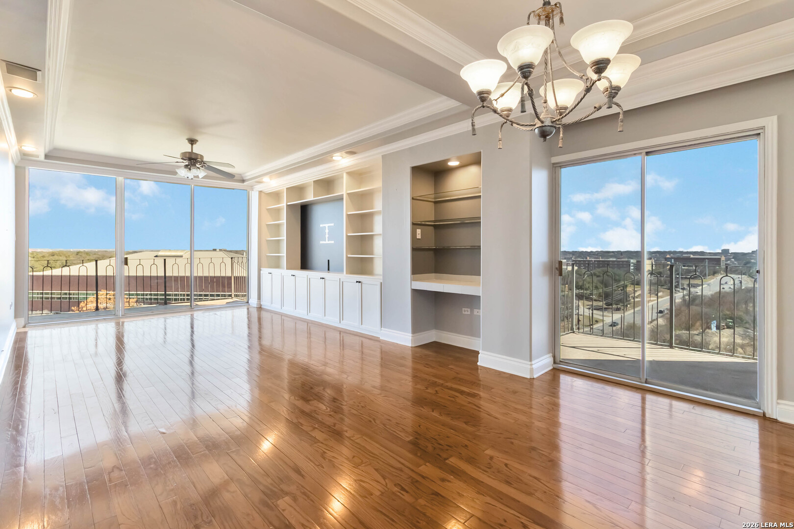 700 Hildebrand Listing Cover Image