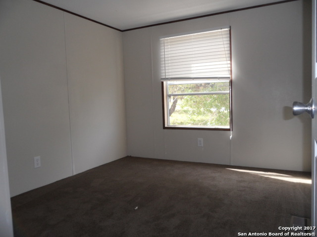 410 TAMARACK DR, Canyon Lake, TX 78133