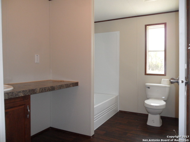 410 TAMARACK DR, Canyon Lake, TX 78133