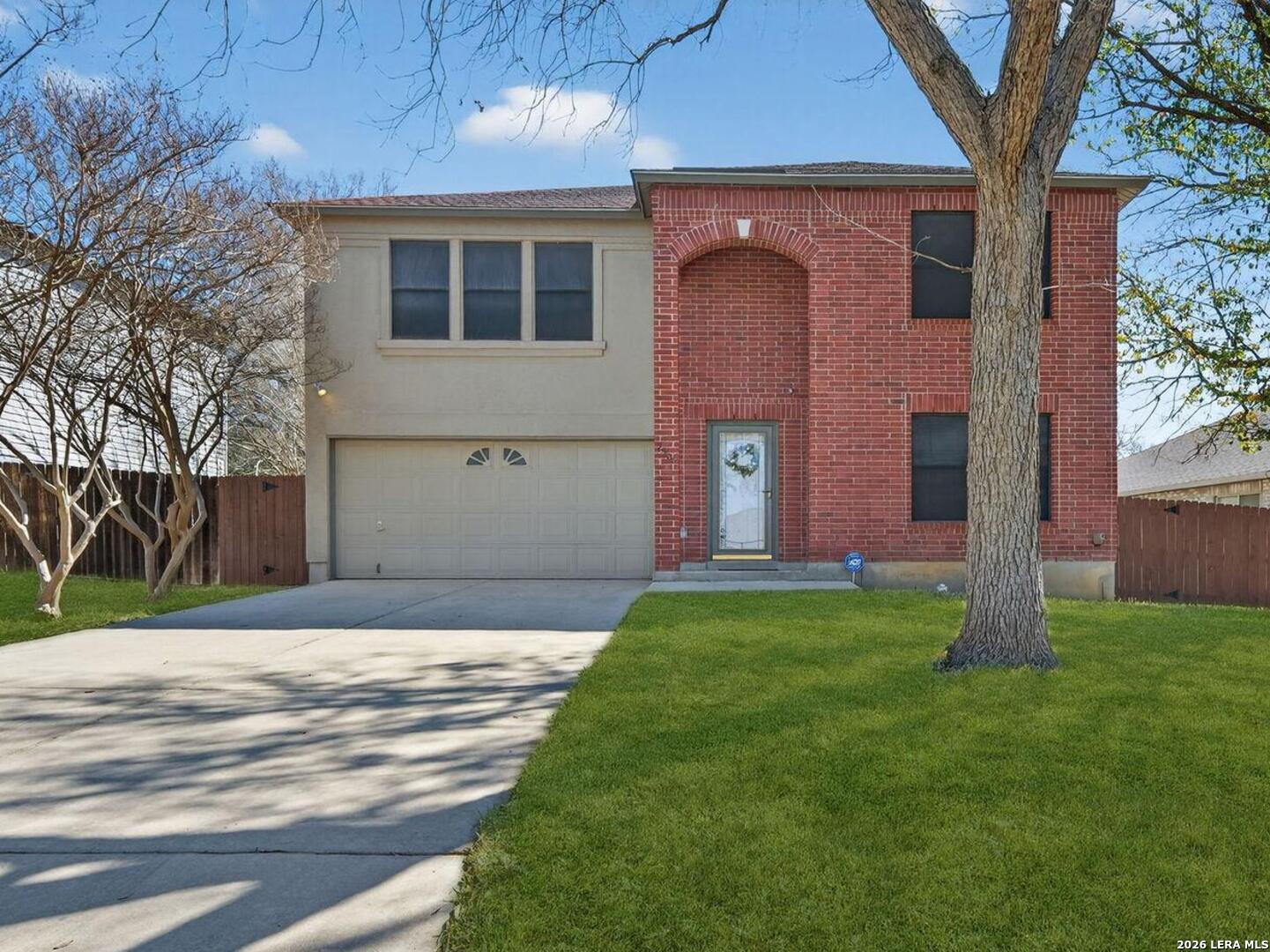 2566 Ashley Oak Listing Cover Image