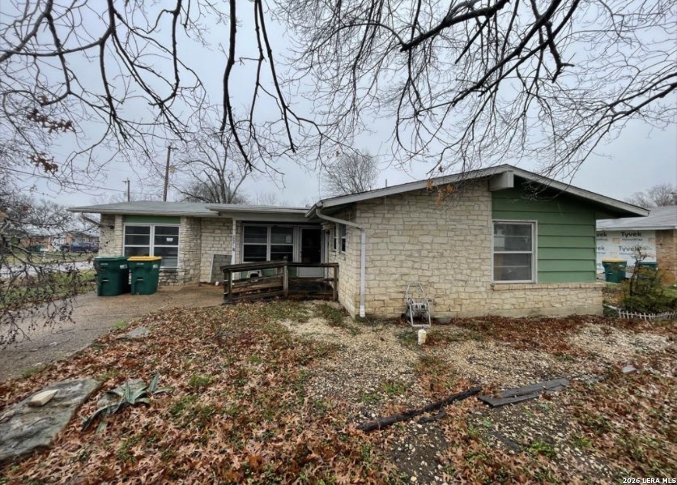 602 Langley Listing Cover Image