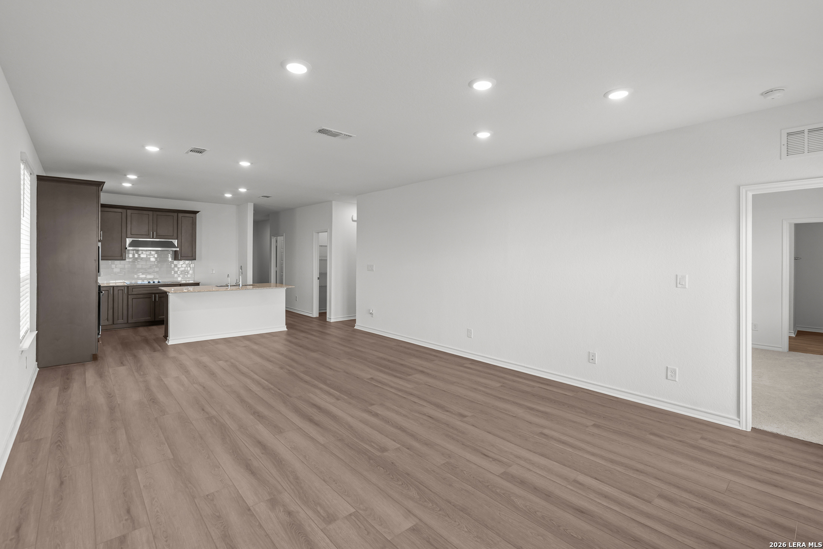 118 THORNY GRV, San Antonio, TX 78253