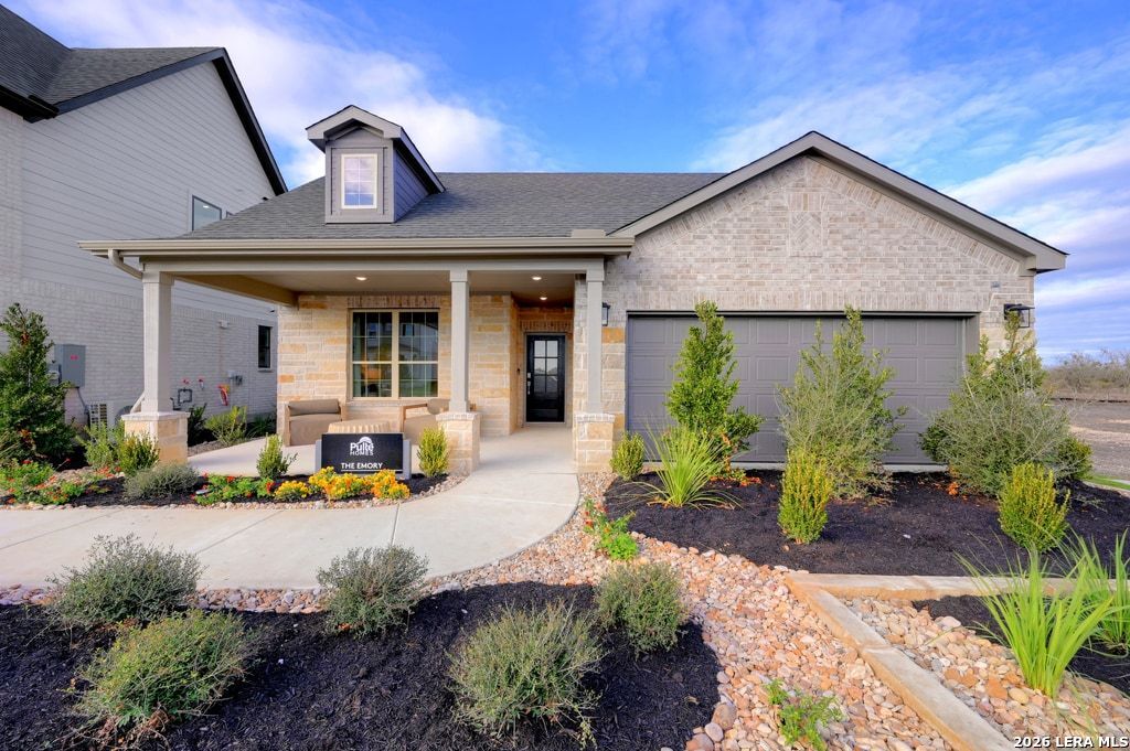 189 Thorny Grove Listing Cover Image