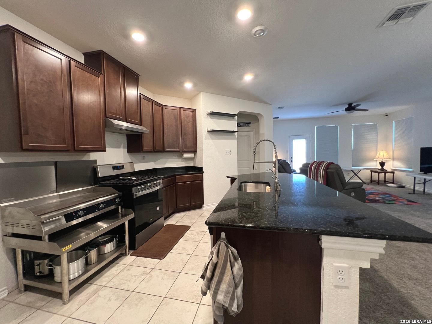 9345 Devils River, Converse, TX 78109