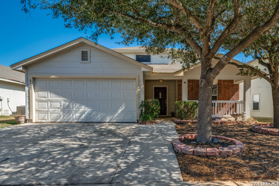 4102 Texas Palm Dr Listing Cover Image