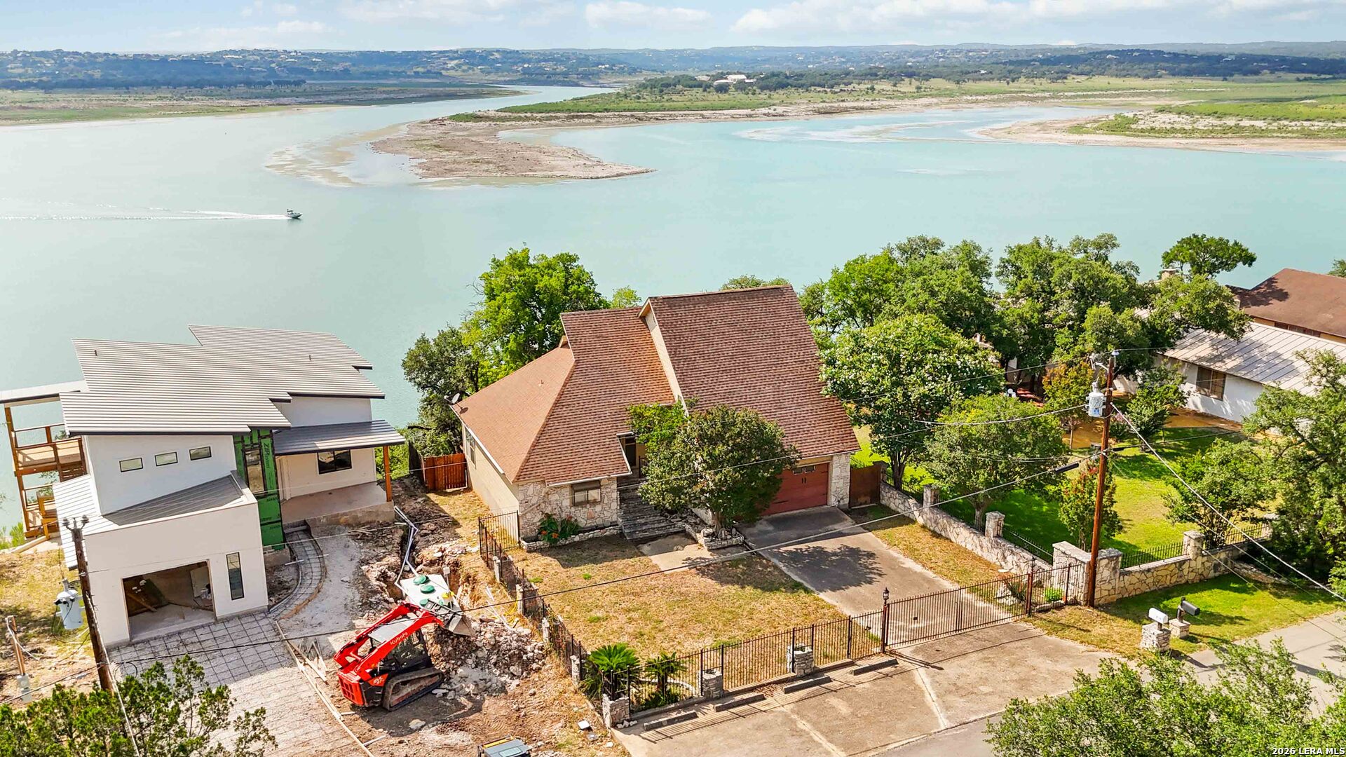 2179 Glenn Dr Listing Cover Image