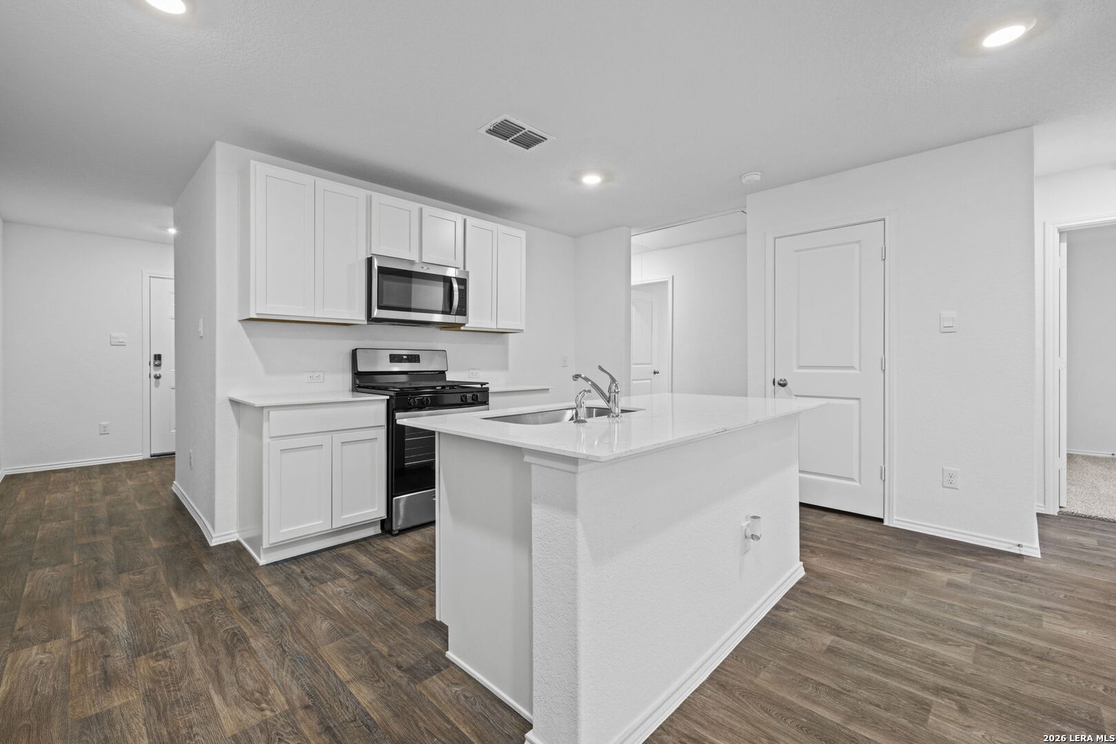 12552 Spoor Vly, Converse, TX 78109