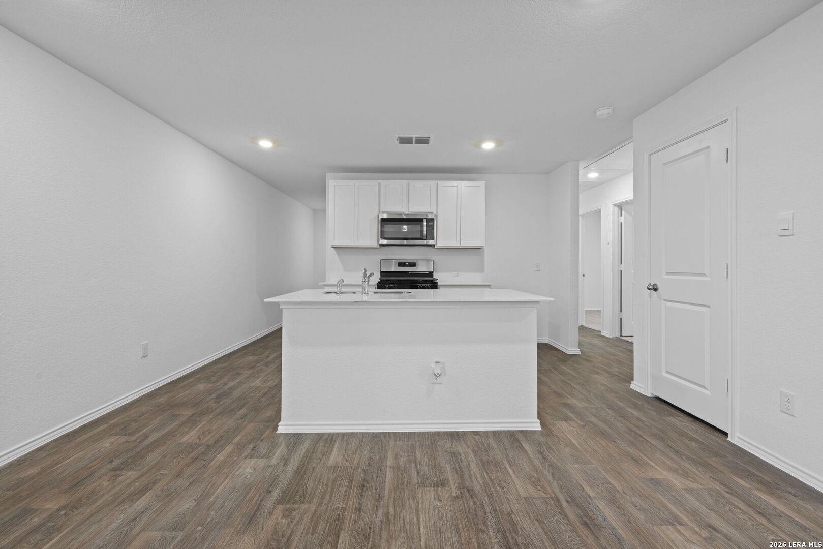 12552 Spoor Vly, Converse, TX 78109