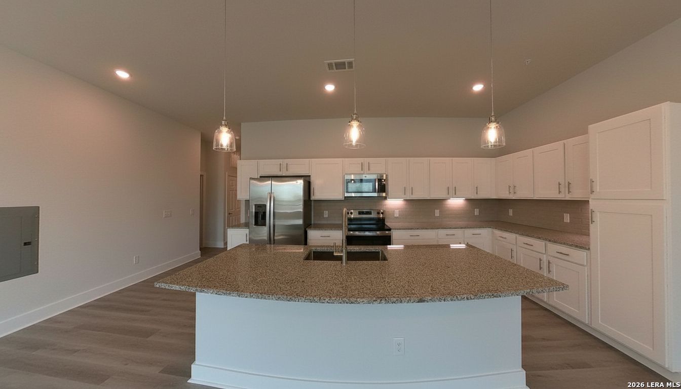 330 Carson Listing Cover Image