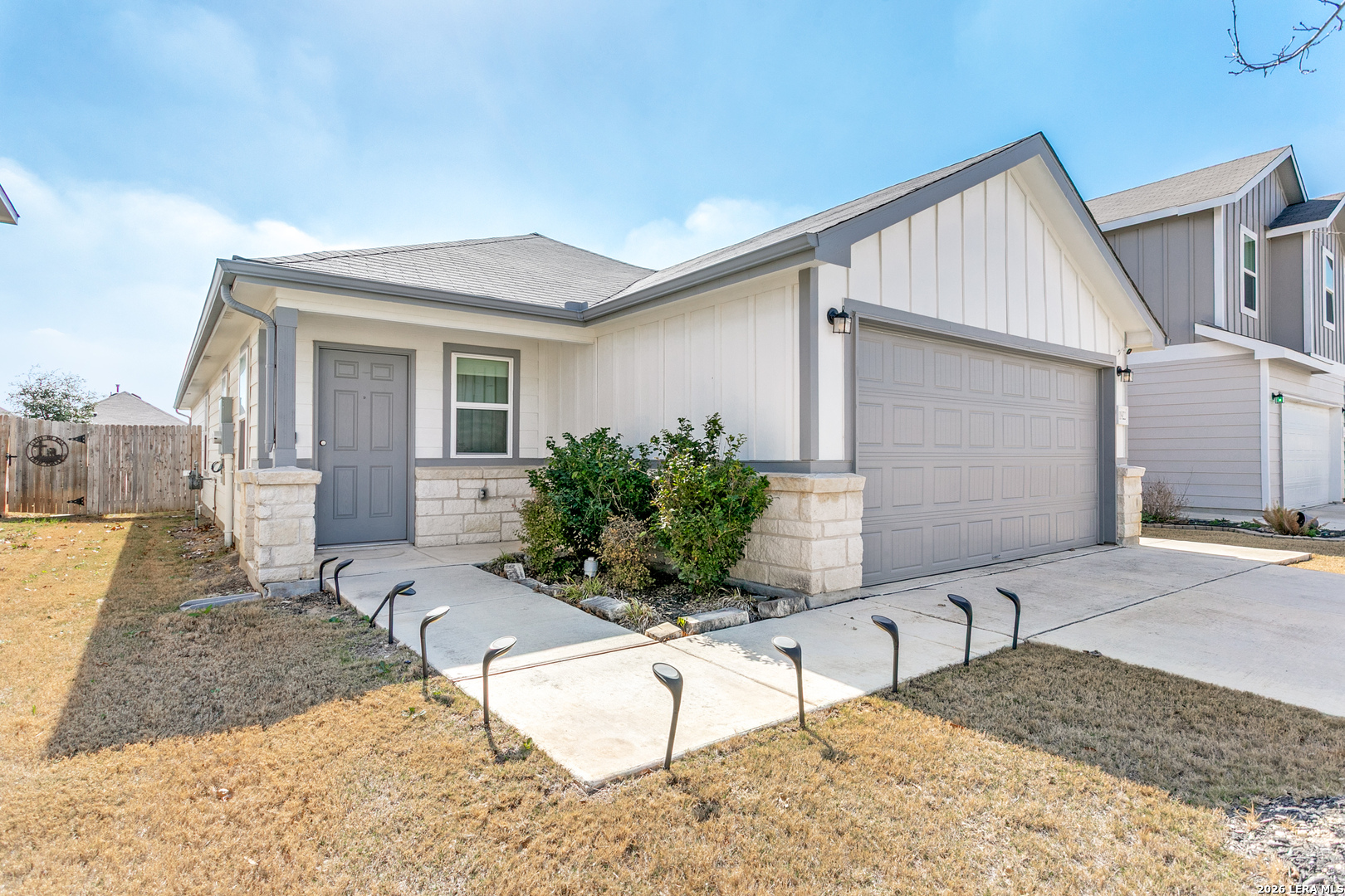 11922 Sitio Plains Listing Cover Image