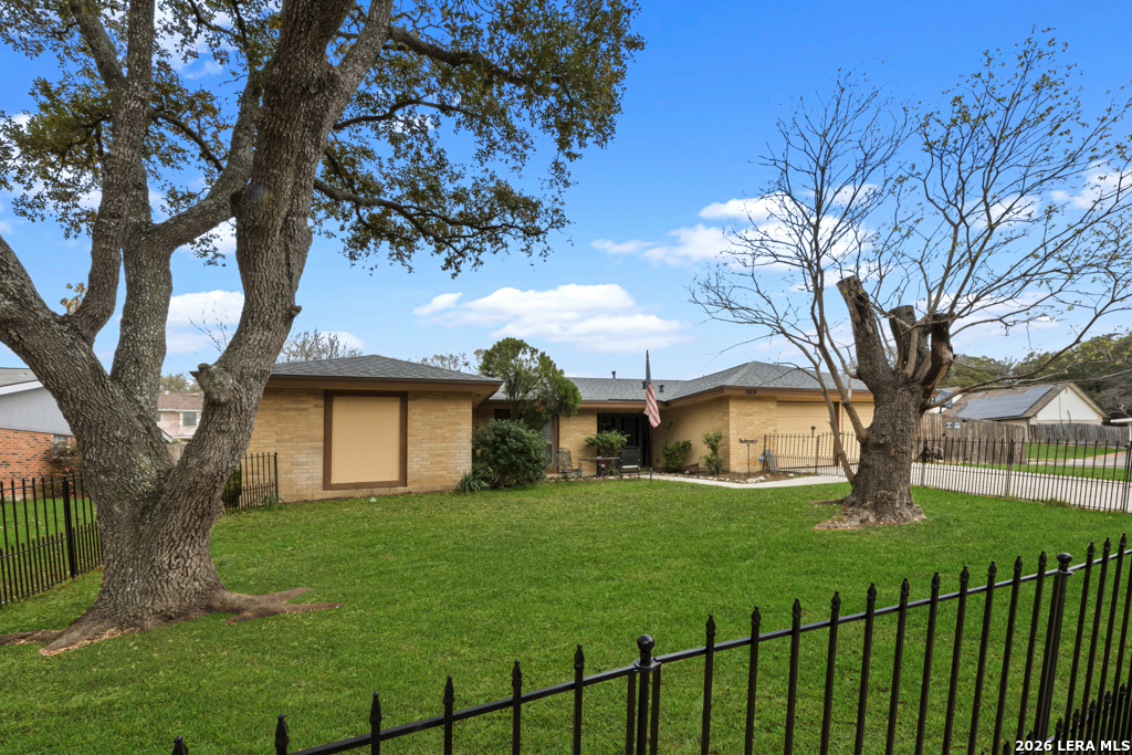 5831 Sky Country Listing Cover Image